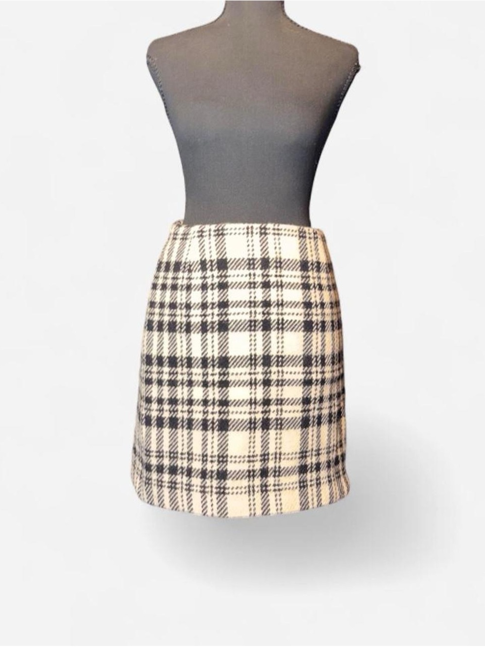 Eddie Bauer Cream and Black Plaid Mini Skirt
